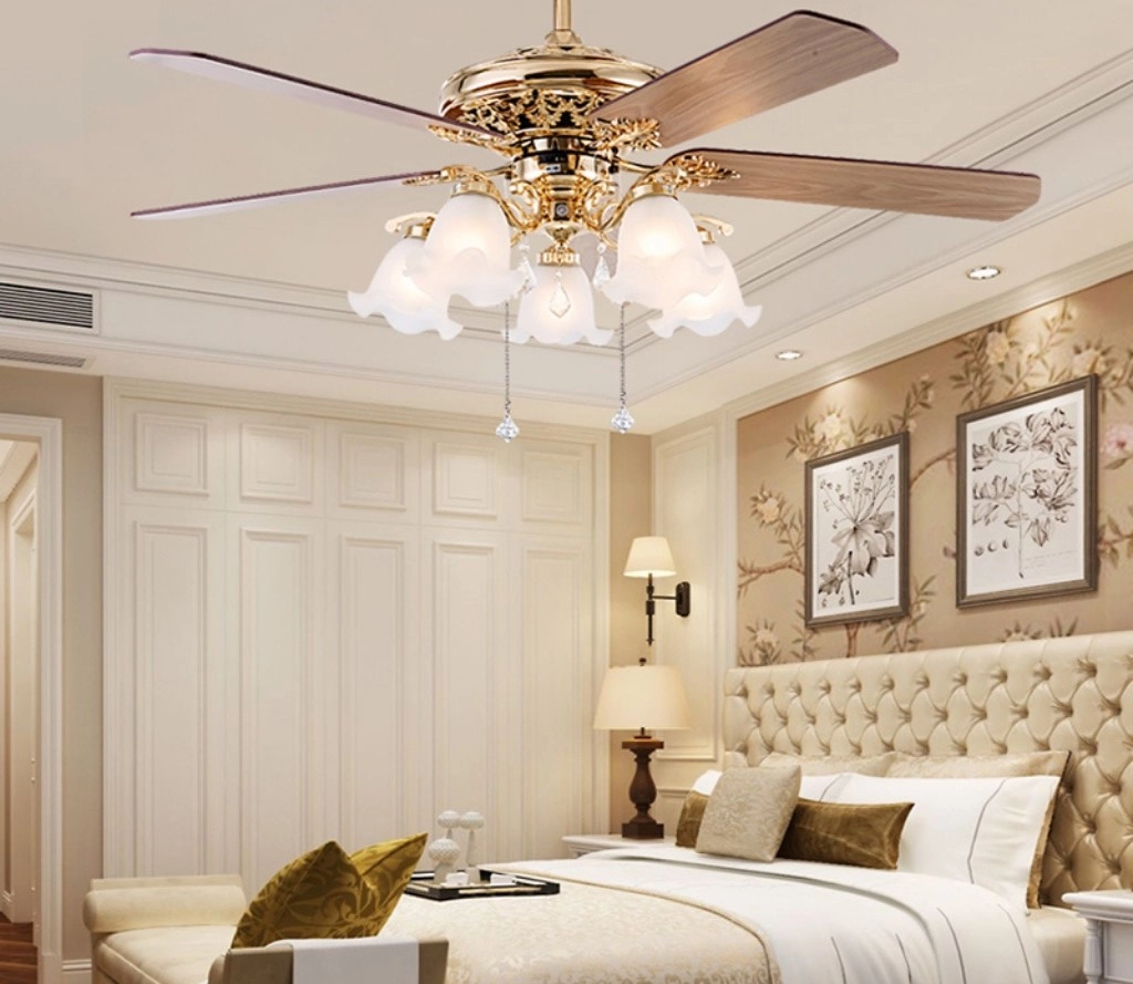 Quạt đèn trần trang trí cao cấp DC-8021