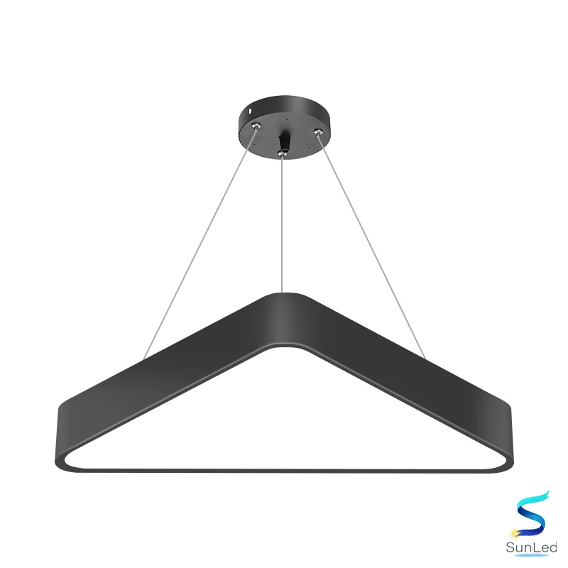 Den-tha-van-phong-tam-giac